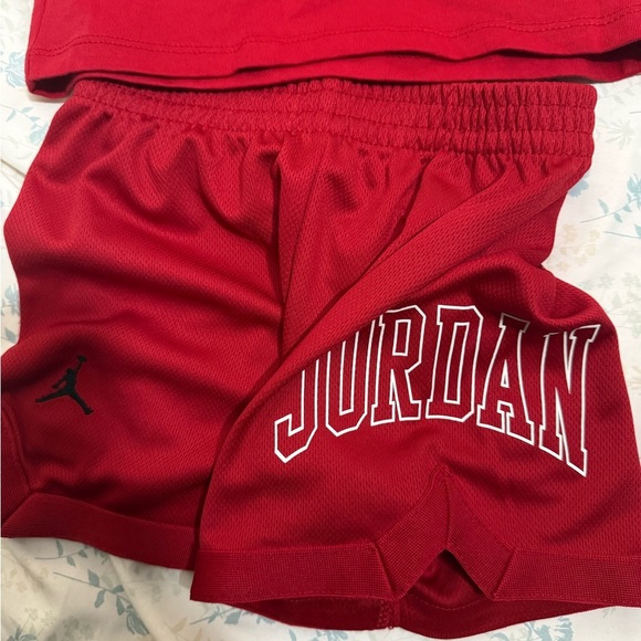 Air Jordan Infant Set NWT - Picture 2 of 3